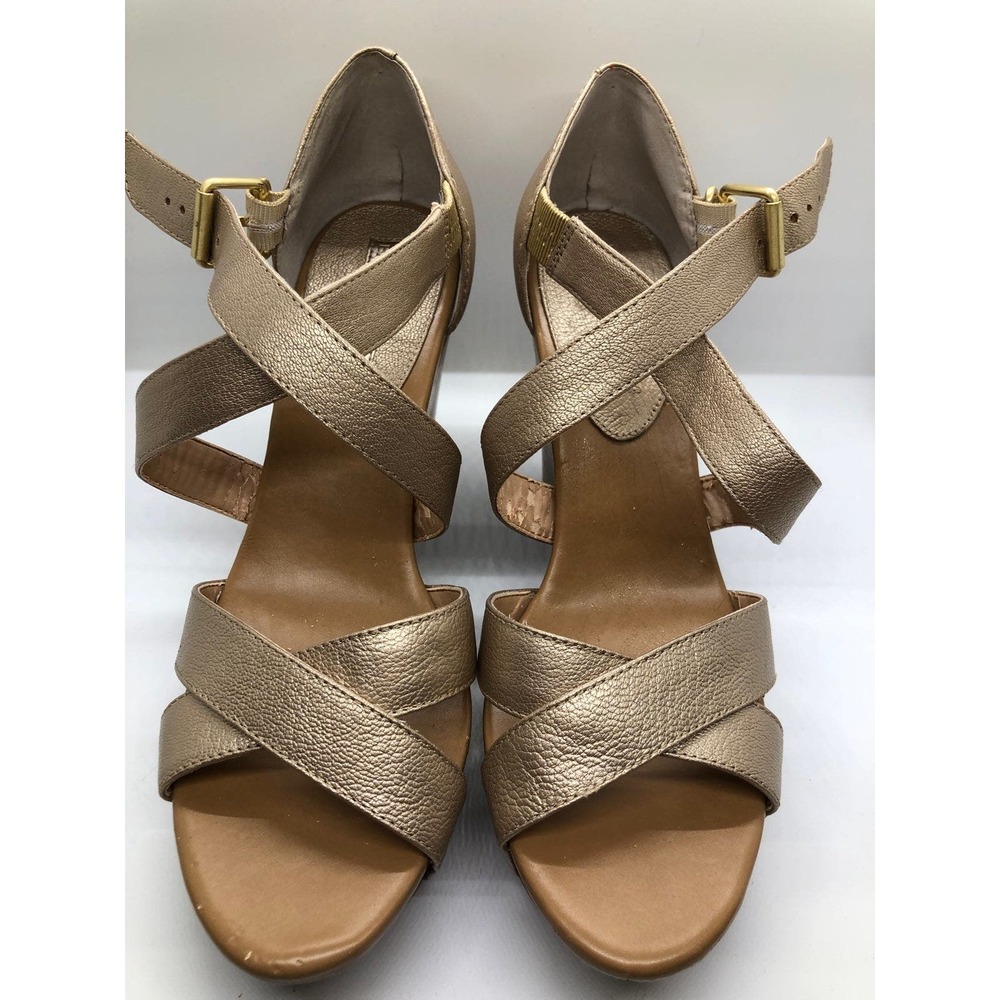 Banana Republic Womens size 10 champagne metallic open toe Wedge